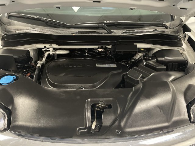 Certified 2020 Honda Pilot Touring image 28
