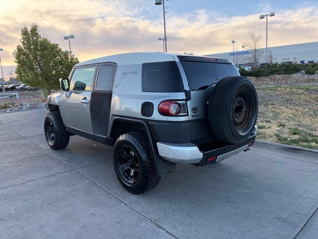 Used 2012 Toyota FJ Cruiser 4WD w/ Convenience Pkg image 4
