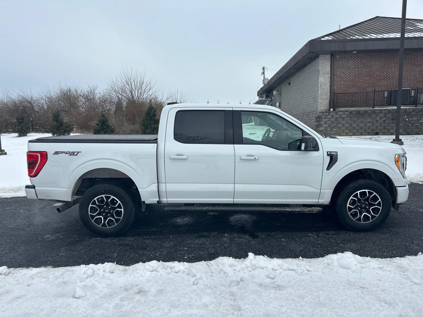 Certified 2022 Ford F150 XLT w/ Equipment Group 302A High image 16