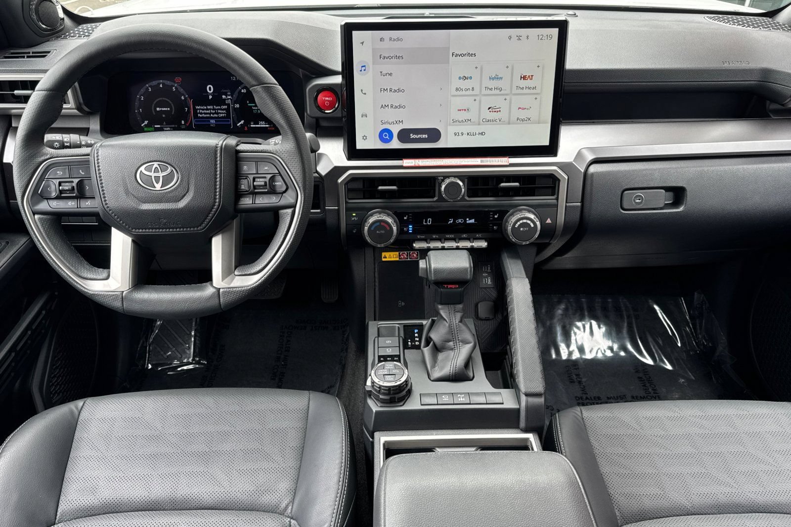 Certified 2025 Toyota 4Runner TRD Off-Road Premium AWD/4WD image 18