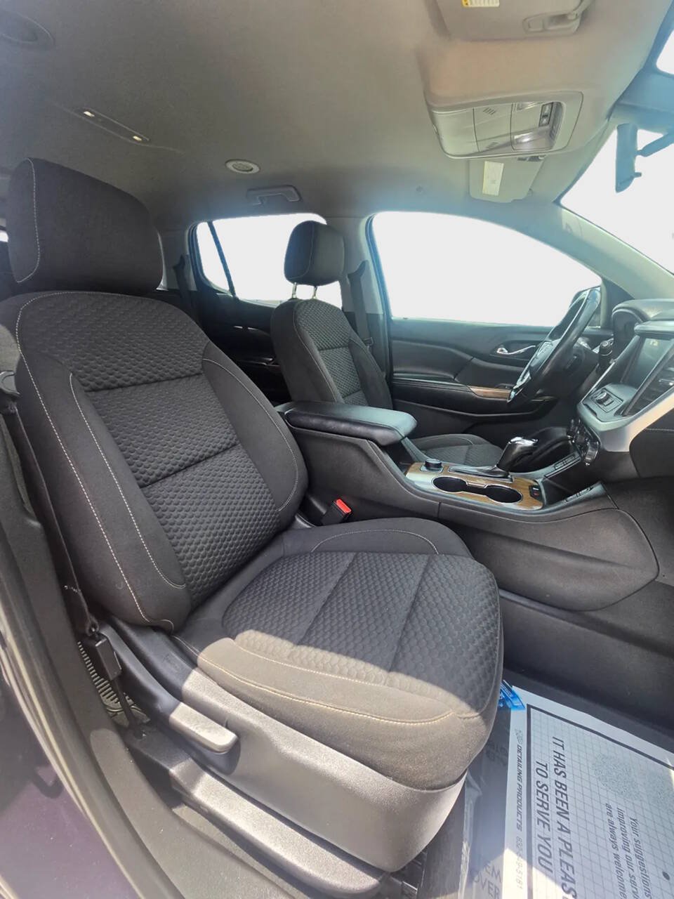 Used 2018 GMC Acadia SLE FWD image 12