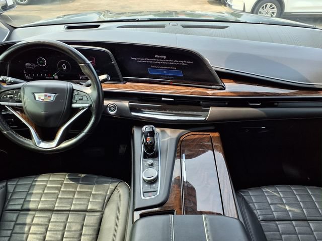 Used 2021 Cadillac Escalade ESV Sport Platinum AWD/4WD image 9
