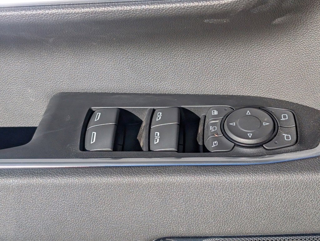 New 2026 GMC Sierra 2500 SLT w/ SLT Premium Package image 11