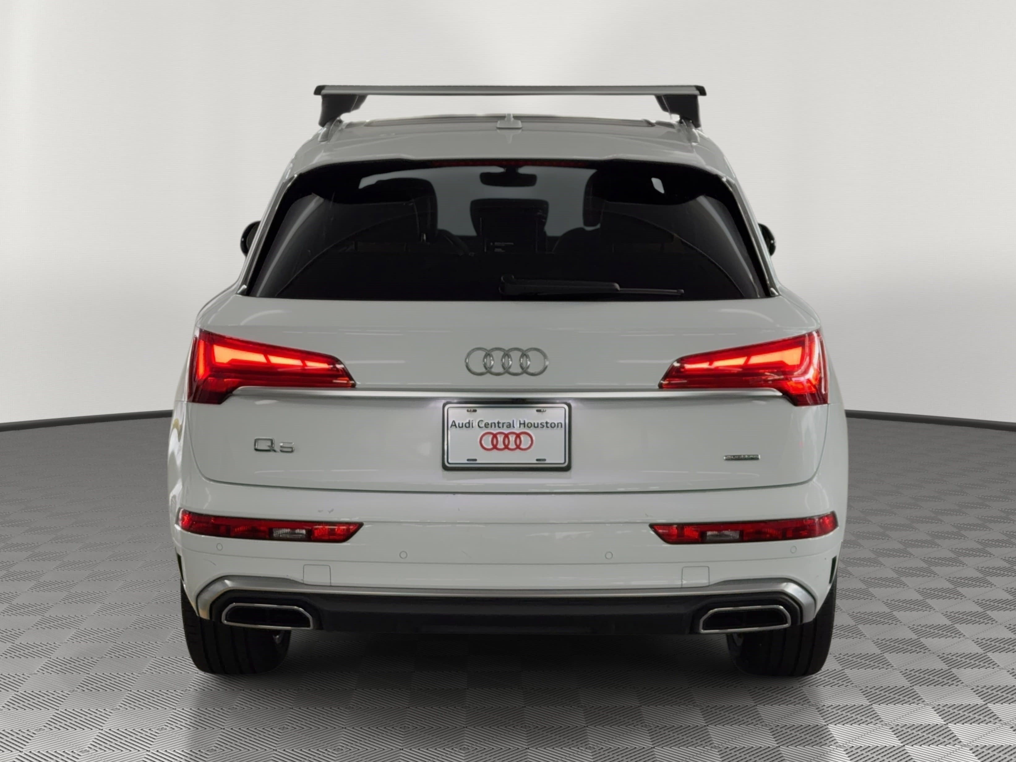 Certified 2023 Audi Q5 e Premium Plus w/ Premium Plus Package AWD/4WD image 10