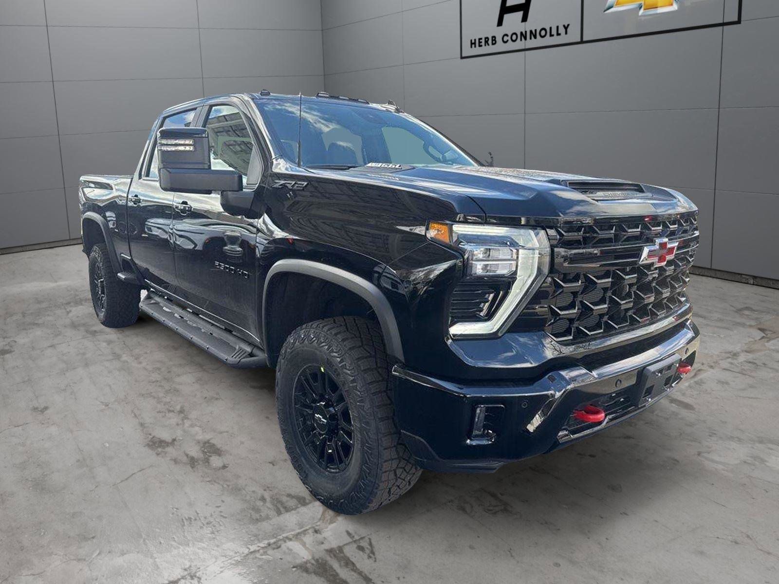 New 2026 Chevrolet Silverado 2500 ZR2 w/ LPO, Dark Essentials Package