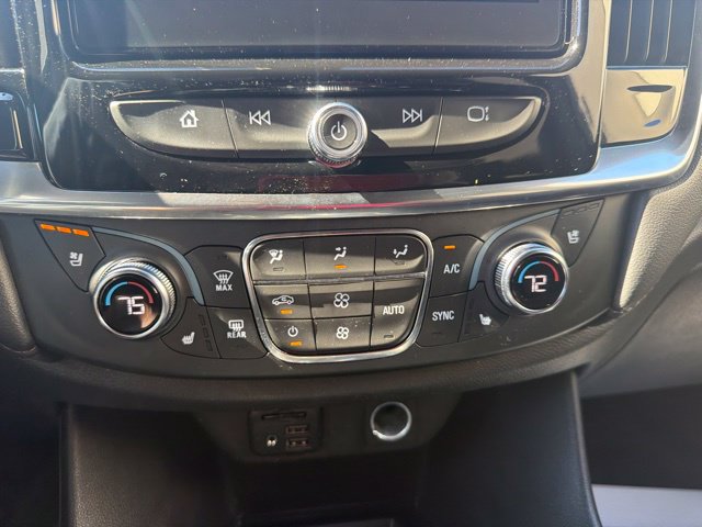 Used 2023 Chevrolet Traverse High Country AWD/4WD image 30