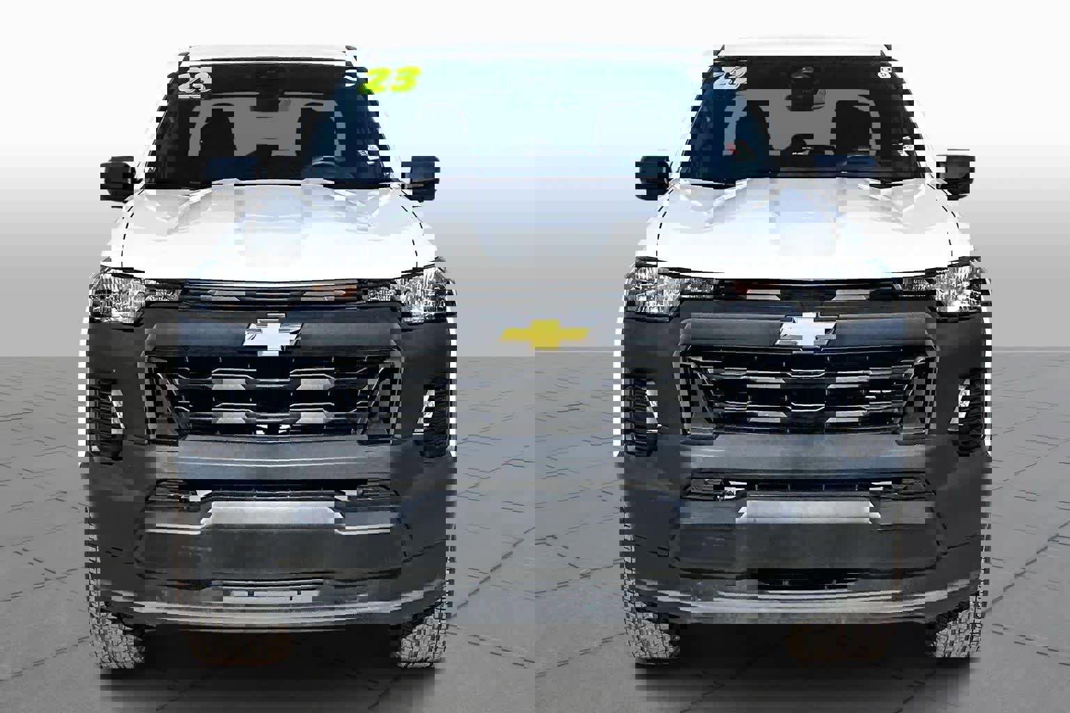 Used 2023 Chevrolet Colorado W/T image 3