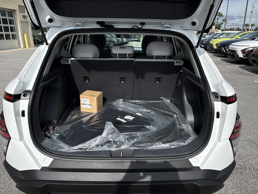 New 2027 Hyundai Kona SEL Sport FWD image 32