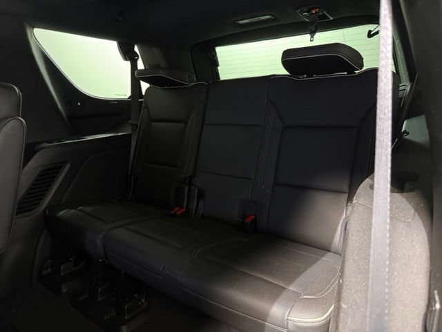Used 2021 Chevrolet Tahoe Premier w/ Premium Package AWD/4WD image 27