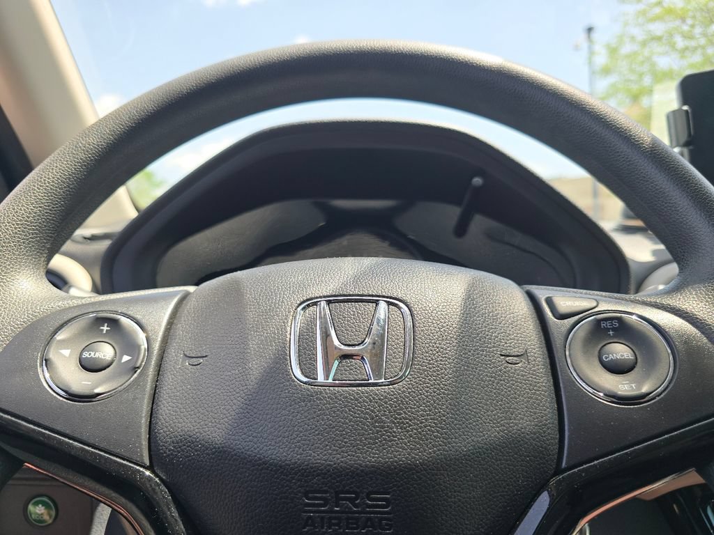 Used 2022 Honda HR-V LX image 21