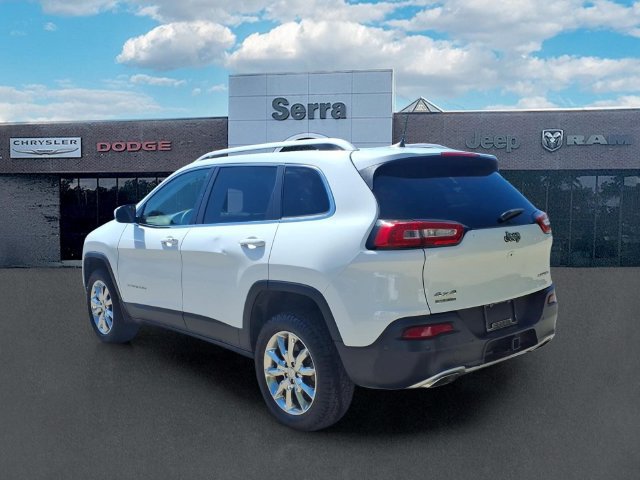 Used 2016 Jeep Cherokee Limited AWD/4WD image 5