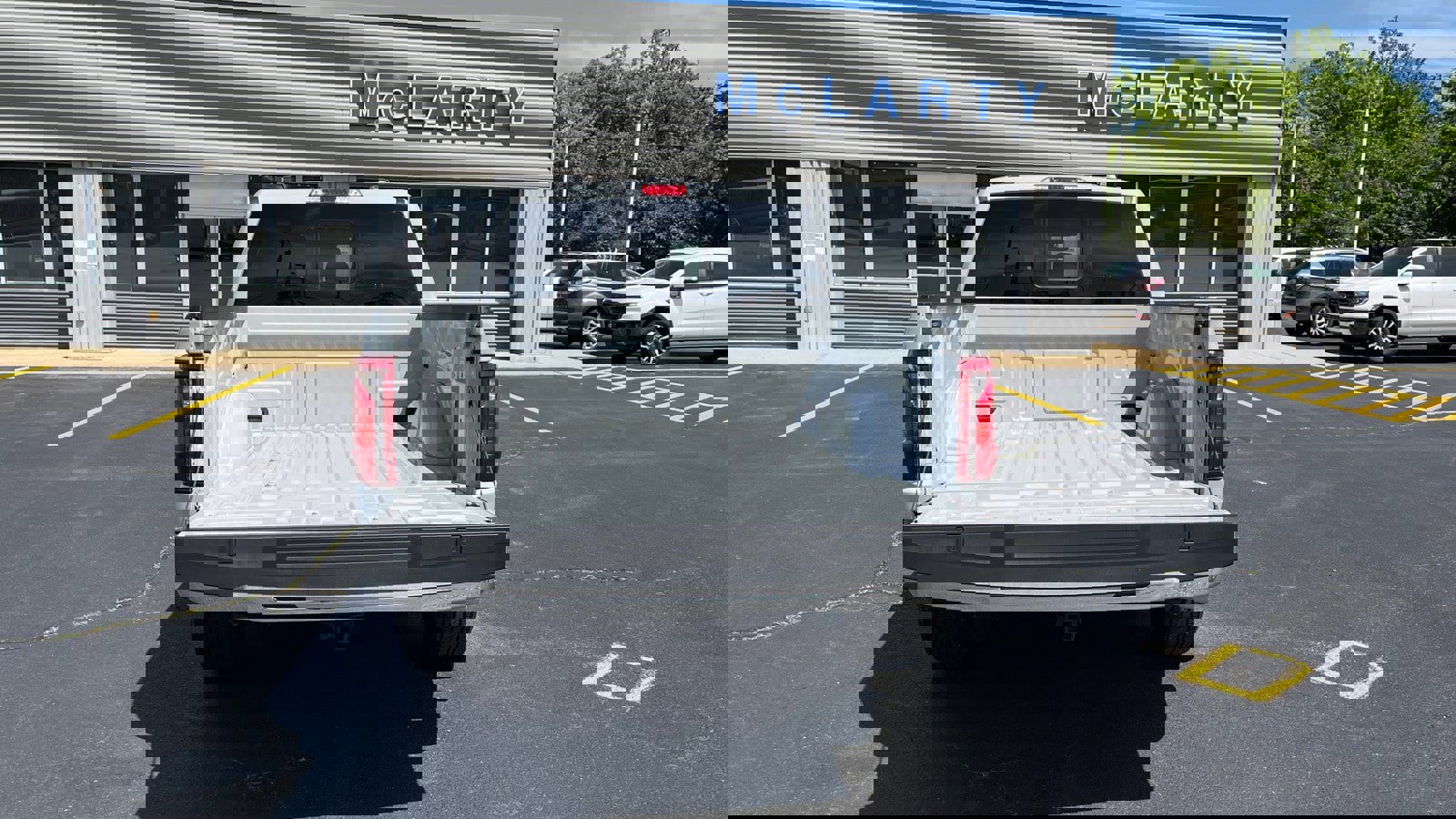 Used 2024 Ford F150 XLT w/ Equipment Group 302A MID RWD image 9