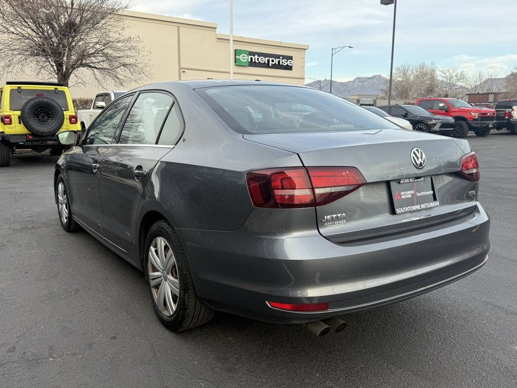 Used 2017 Volkswagen Jetta S image 5