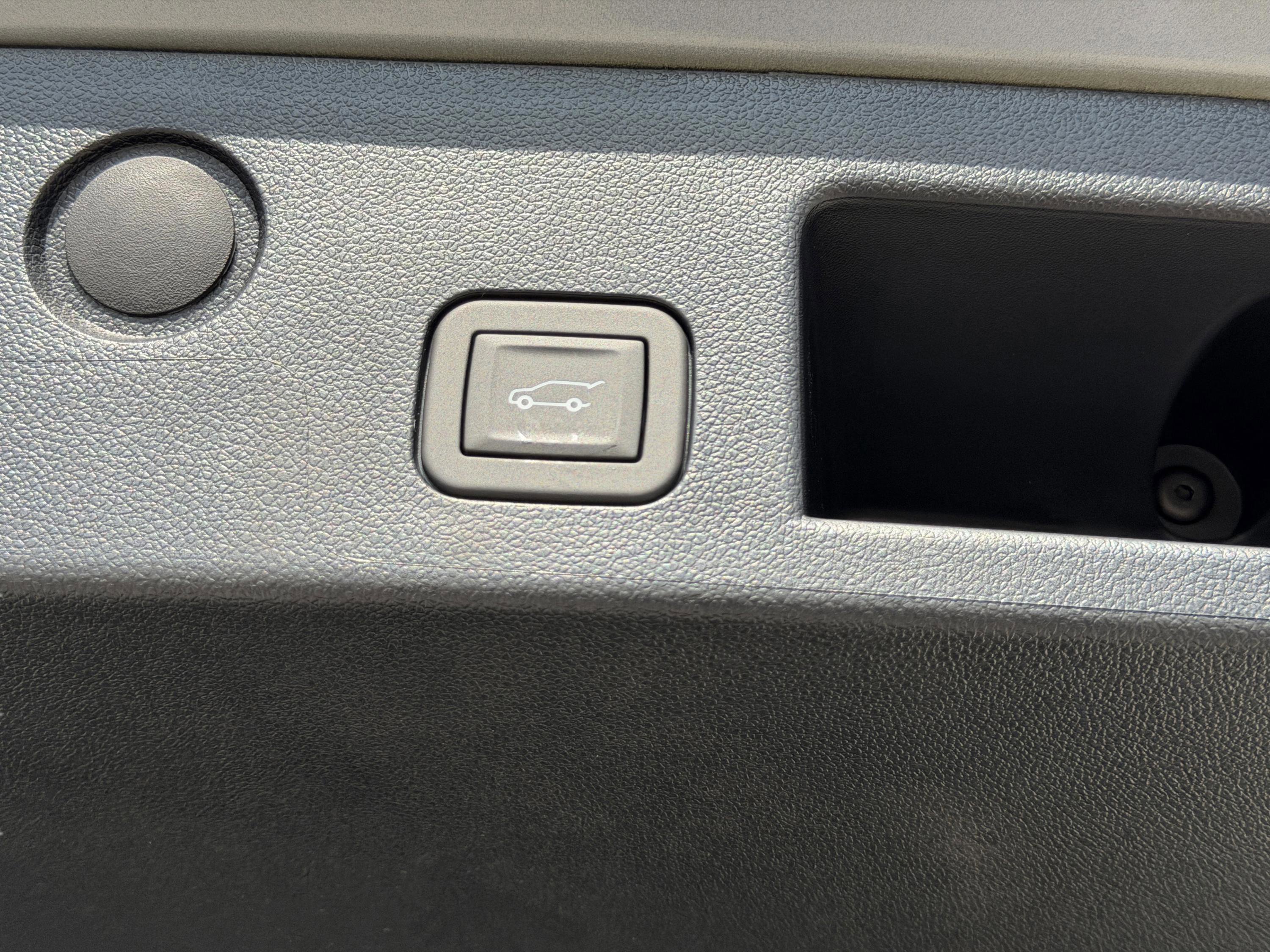 New 2026 Chevrolet Equinox LT w/ Convenience Package II image 40