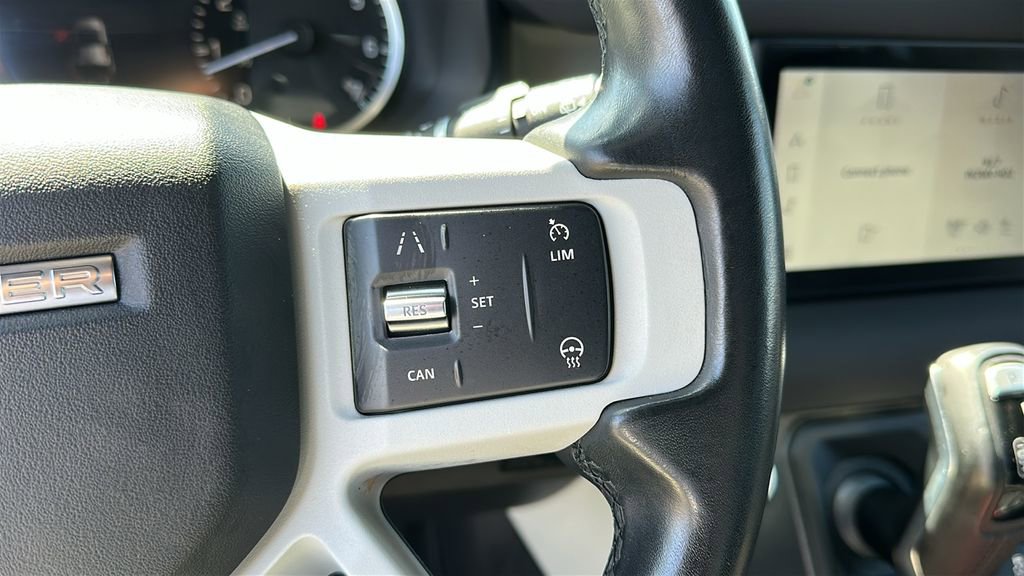 Certified 2023 Land Rover Defender 110 SE AWD/4WD image 14