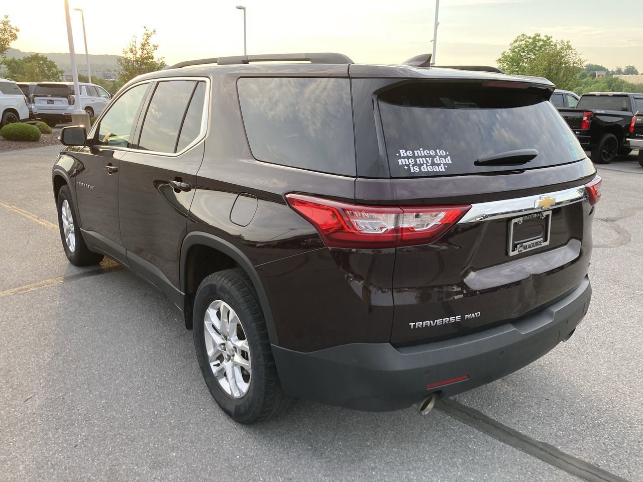 Used 2020 Chevrolet Traverse LT w/ Driver Confidence II Package AWD/4WD image 5