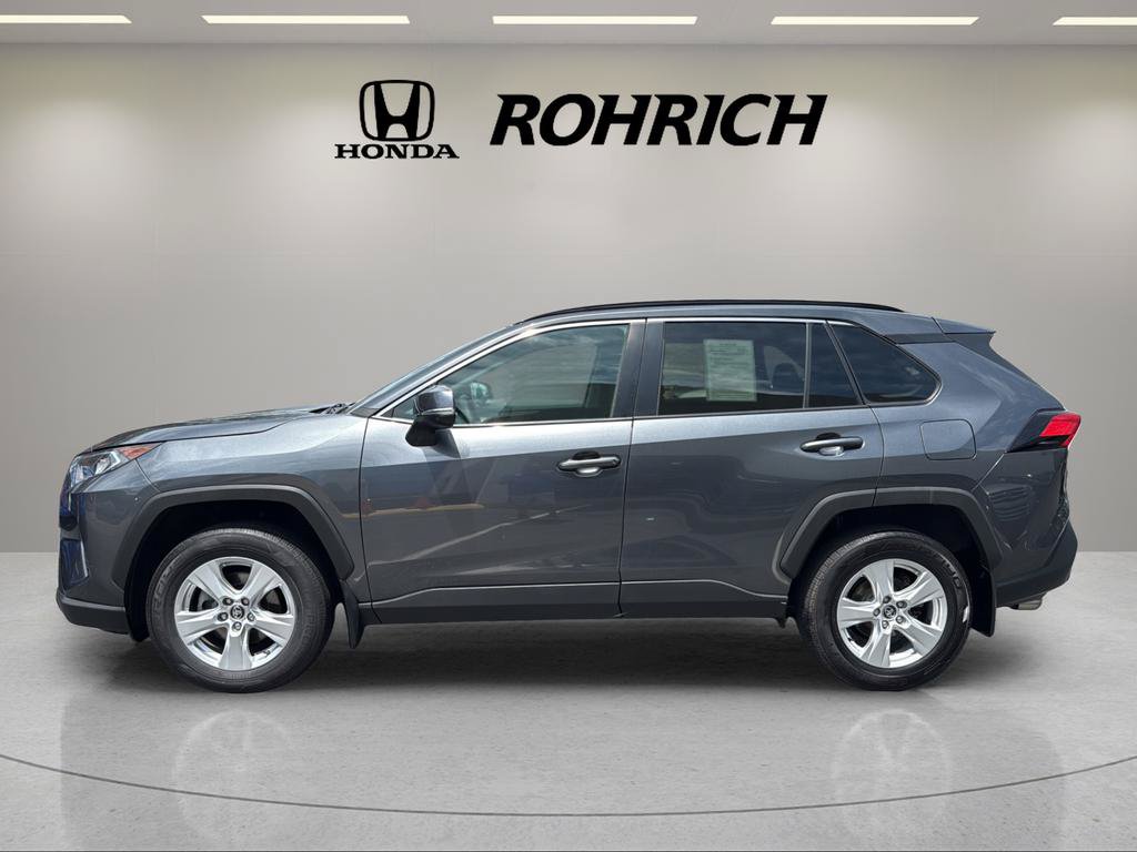 Used 2021 Toyota RAV4 XLE AWD/4WD image 9