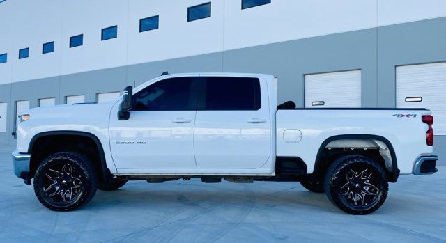 Used 2022 Chevrolet Silverado 2500 LT w/ Fleet Comfort Package image 8