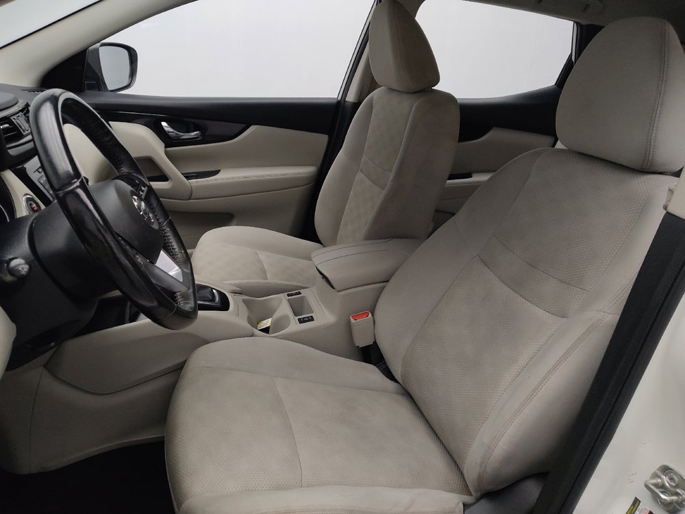 Used 2018 Nissan Rogue Sport SV w/ SV Technology Package image 17