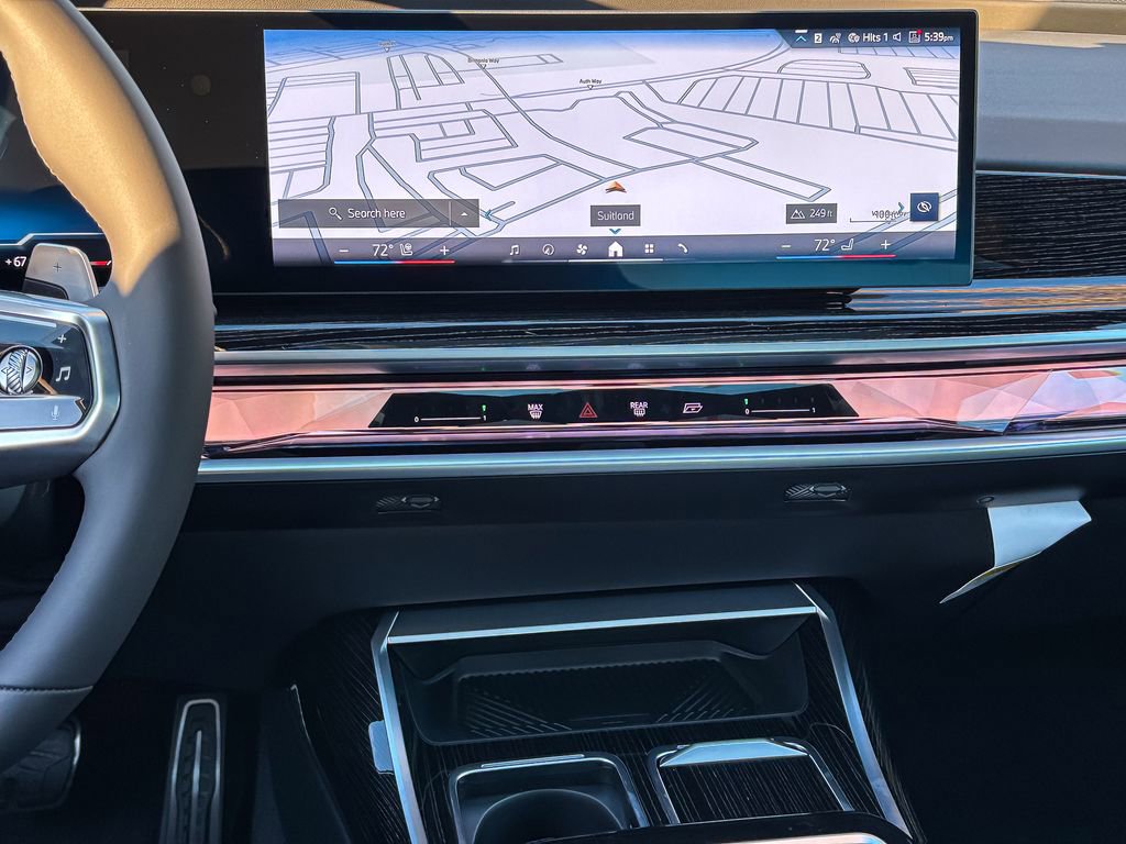 New 2026 BMW 740i xDrive w/ Premium Package image 23