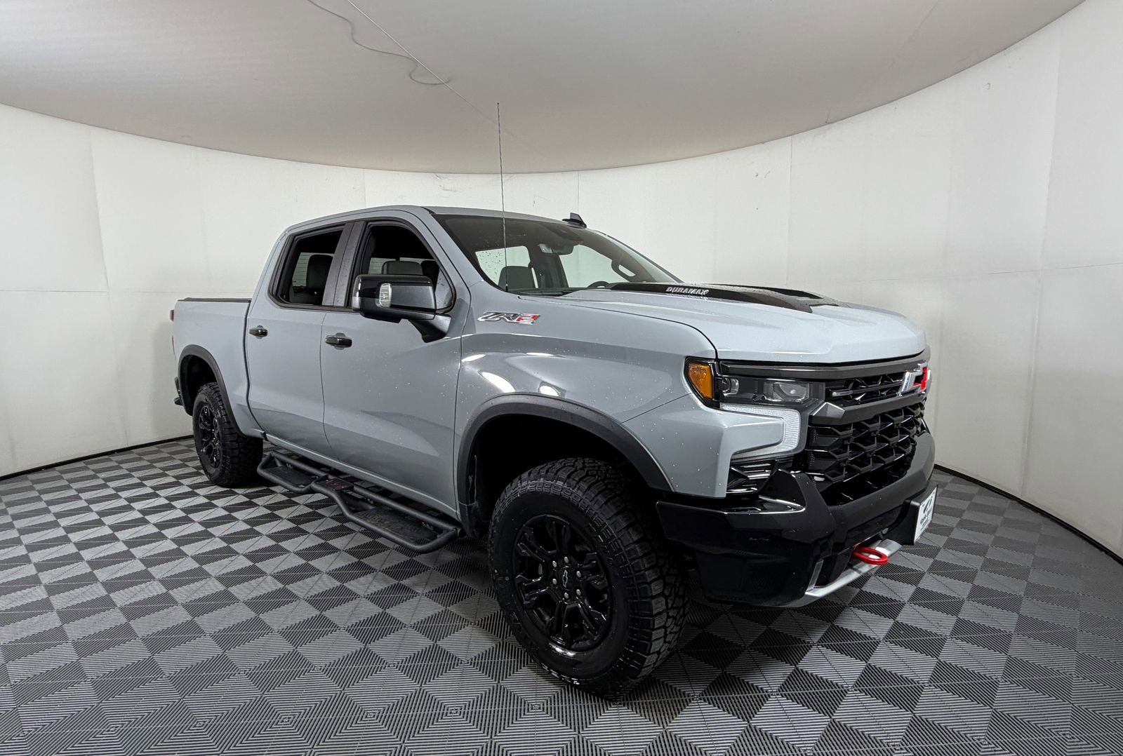 Used 2024 Chevrolet Silverado 1500 ZR2 w/ Technology Package AWD/4WD image 1