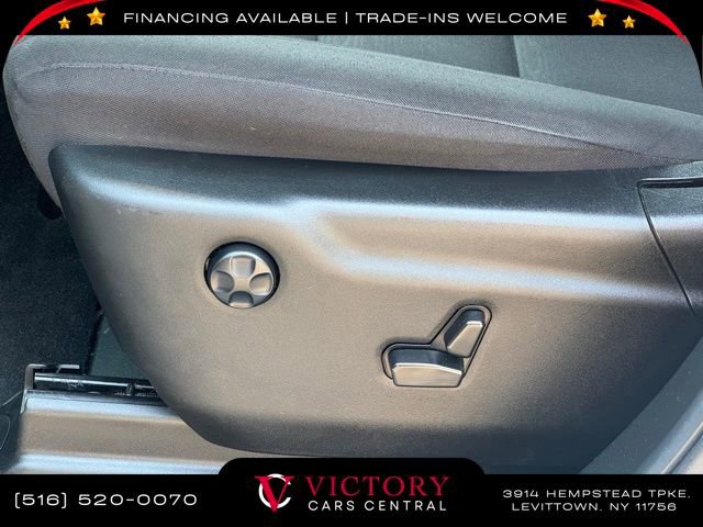 Used 2023 Dodge Durango GT image 13