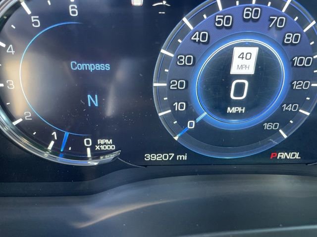 Used 2018 Cadillac Escalade Premium Luxury image 14