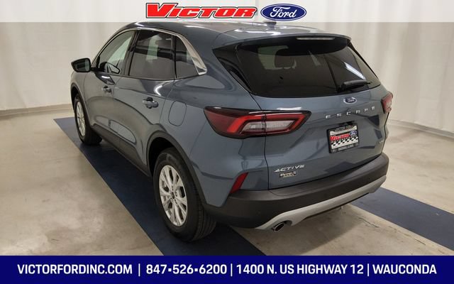Used 2024 Ford Escape Active w/ Tech Pack #2 AWD/4WD image 3