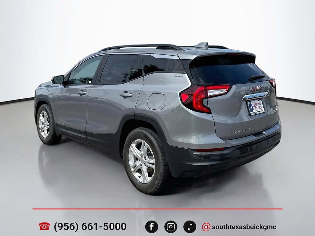 Used 2024 GMC Terrain SLE w/ Driver Convenience Package FWD image 6