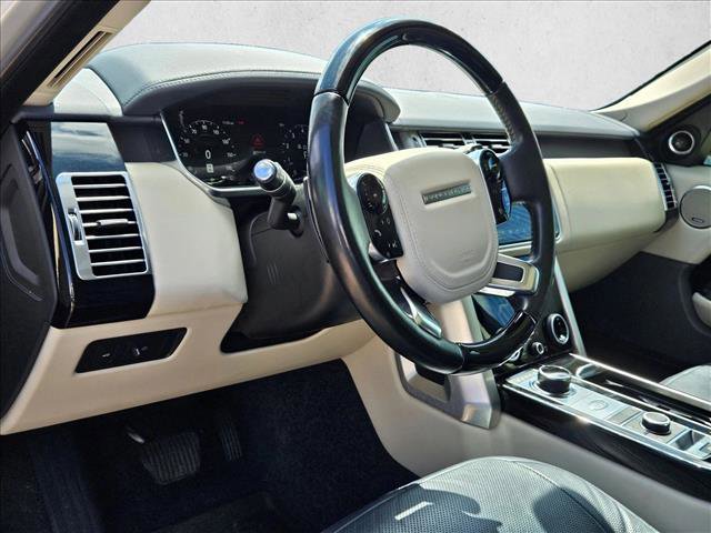 Used 2020 Land Rover Range Rover HSE AWD/4WD image 10