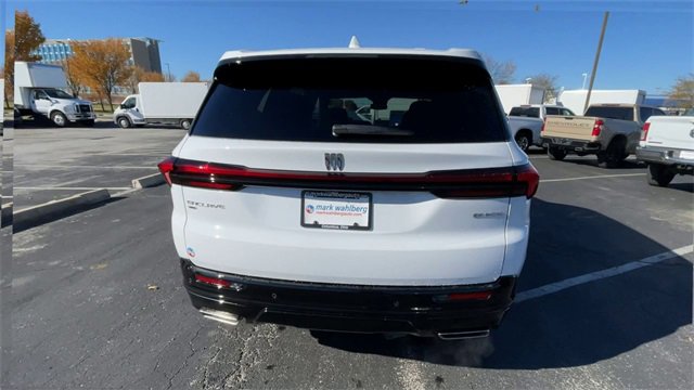 New 2025 Buick Enclave Sport Touring w/ Power Package image 9