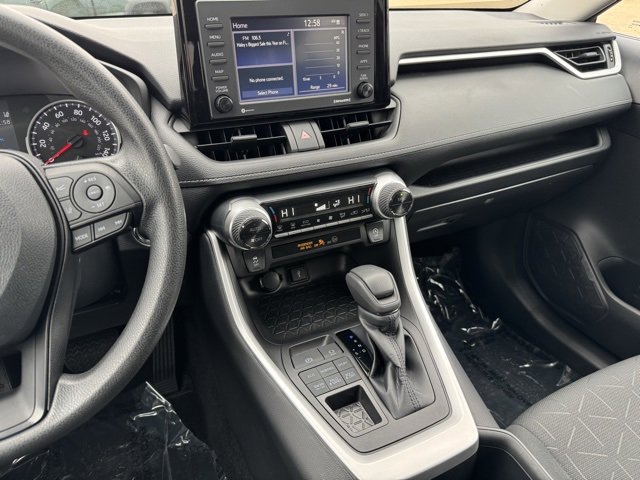 Certified 2022 Toyota RAV4 XLE image 17