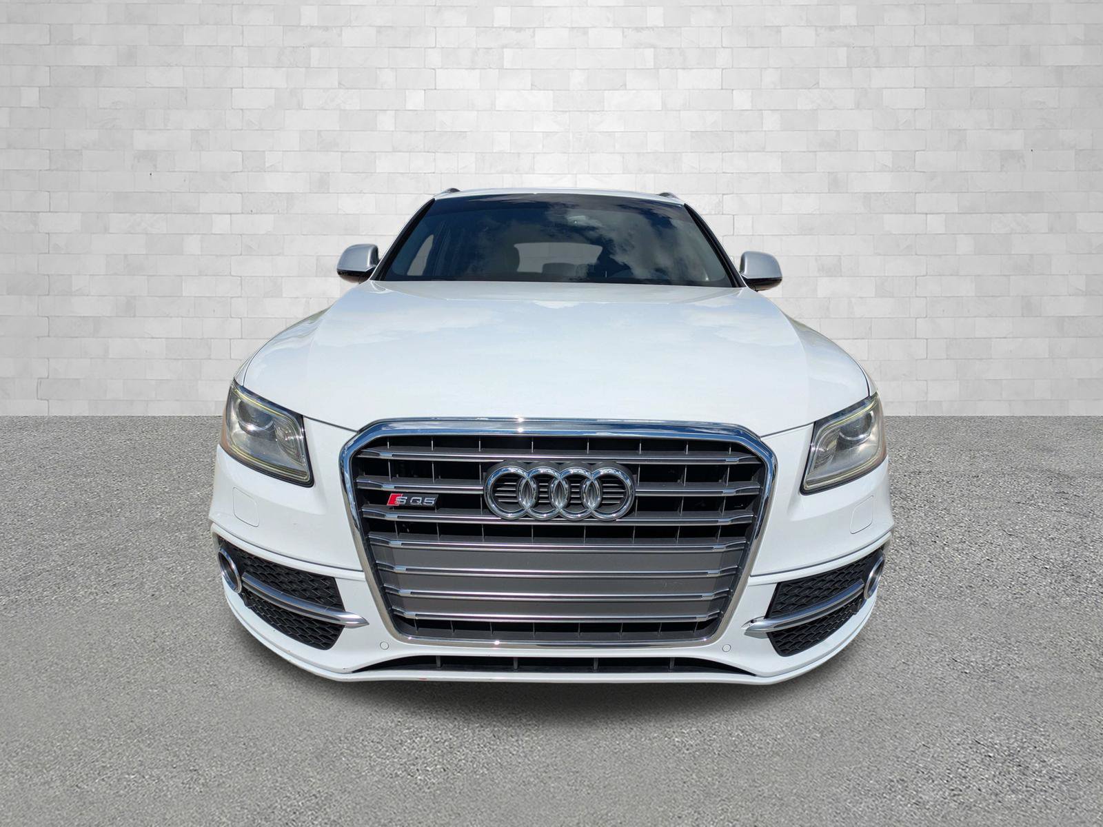 Used 2016 Audi SQ5 Premium Plus w/ Technology Package AWD/4WD image 6