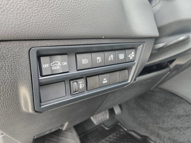 Used 2024 Toyota Sequoia SR5 w/ SR5 Premium Package AWD/4WD image 21