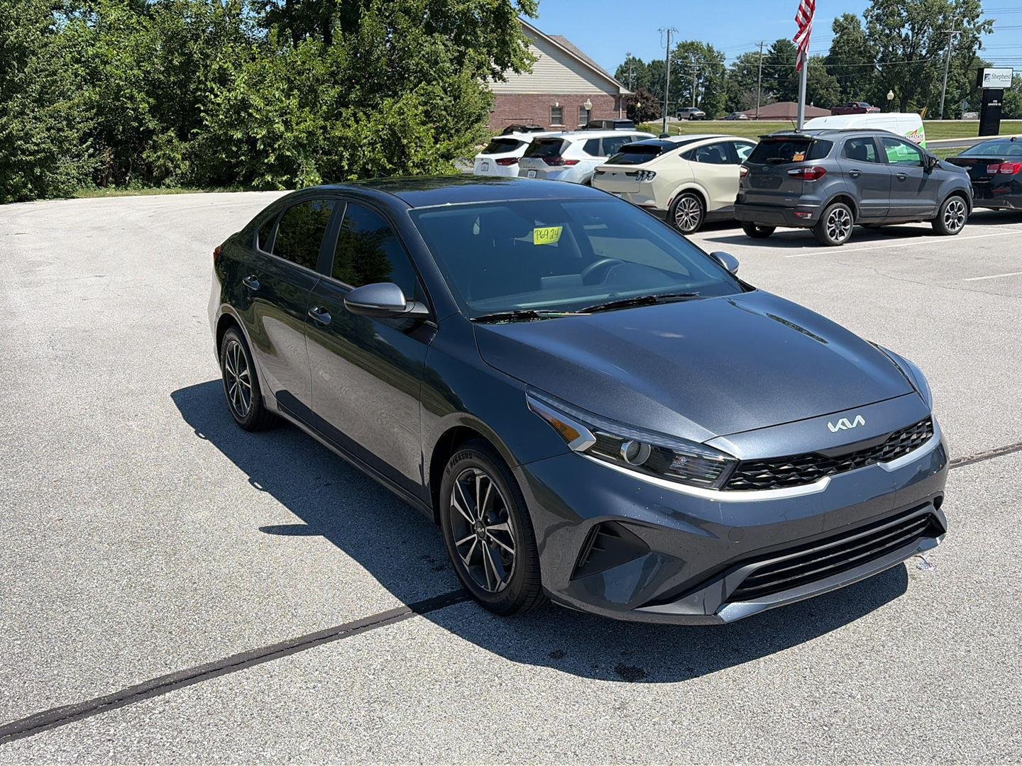 Used 2024 Kia Forte LXS w/ LXS Technology Package FWD image 7