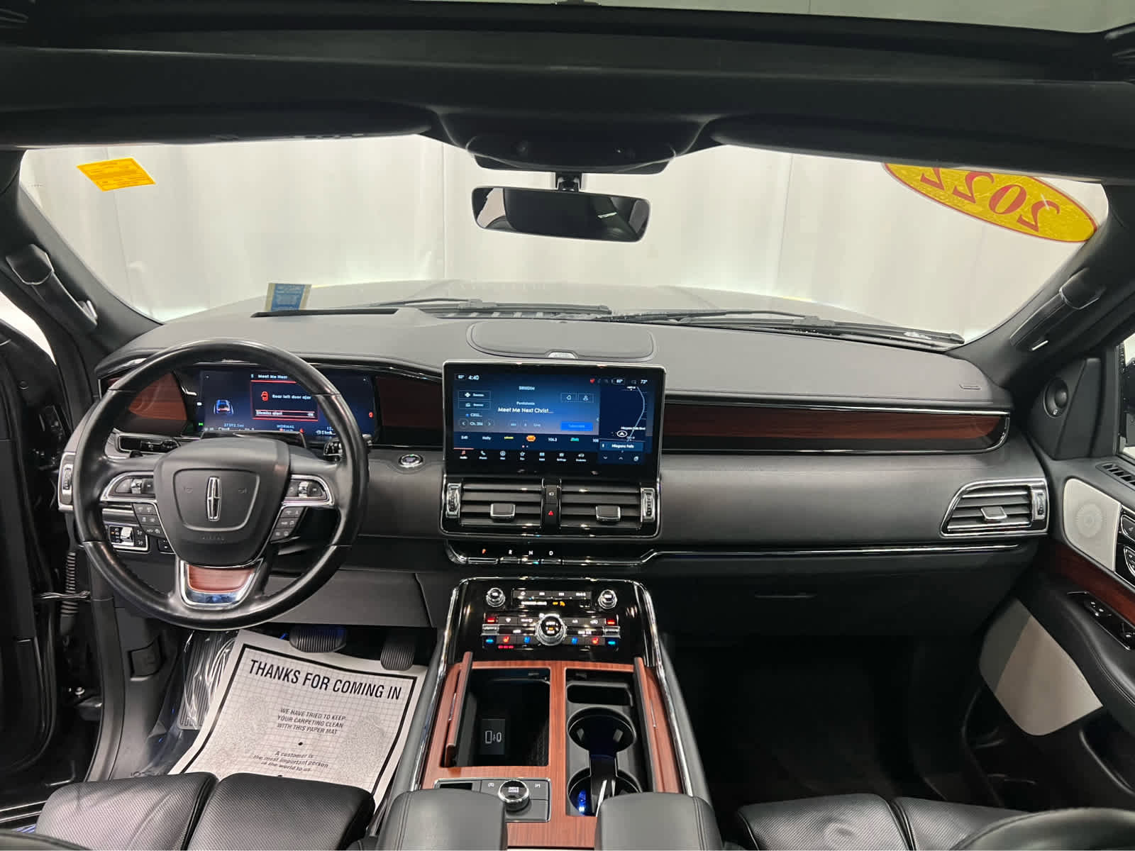 Used 2022 Lincoln Navigator L Reserve image 37