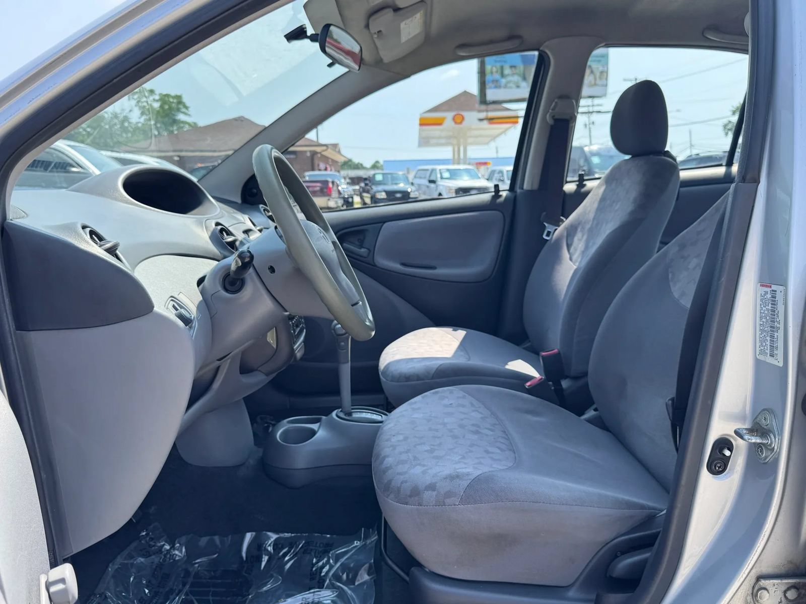 Used 2000 Toyota Echo Sedan FWD image 19