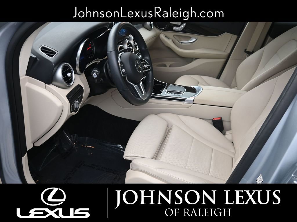 Used 2022 Mercedes-Benz GLC 300 4MATIC image 10