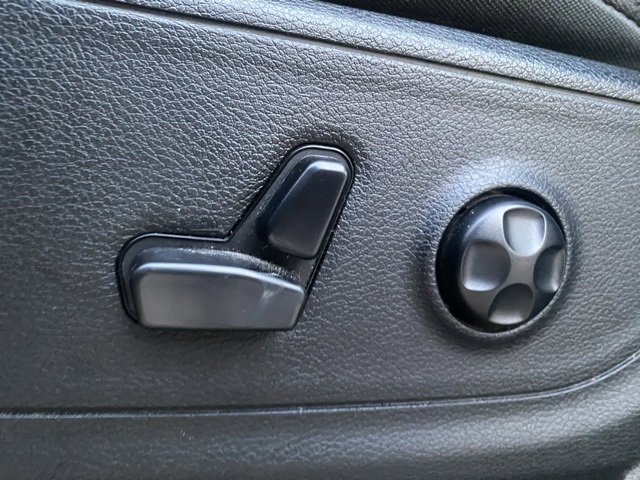 Used 2021 RAM 1500 Big Horn image 14