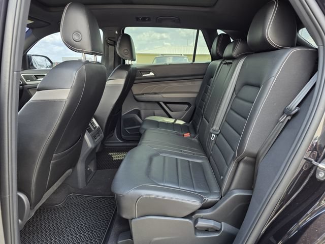 Used 2021 Volkswagen Atlas Cross Sport SEL Premium R-Line AWD/4WD image 20