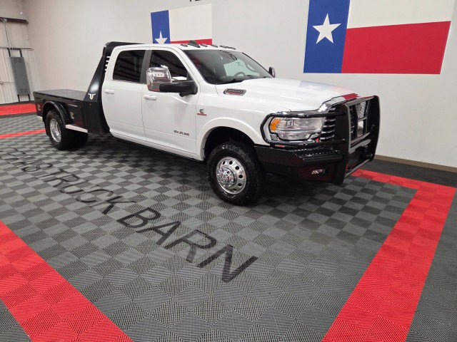 Used 2024 RAM 3500 Limited w/ Safety Group image 16