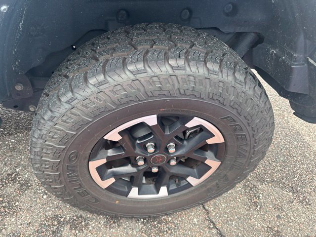 Used 2025 Jeep Wrangler Unlimited Rubicon AWD/4WD image 30