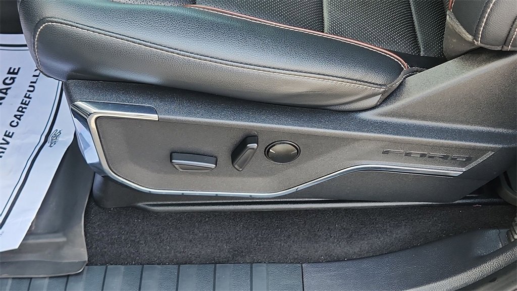 Used 2023 Ford F150 Lariat image 12