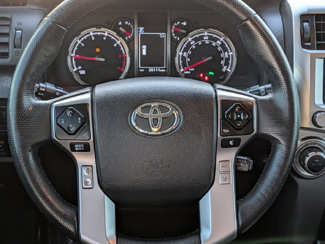 Used 2023 Toyota 4Runner Limited AWD/4WD image 13