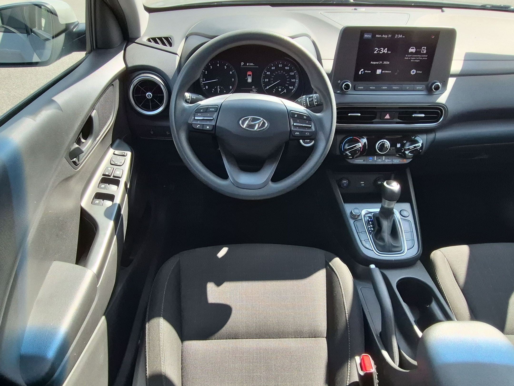 Used 2023 Hyundai Kona SEL AWD/4WD image 29