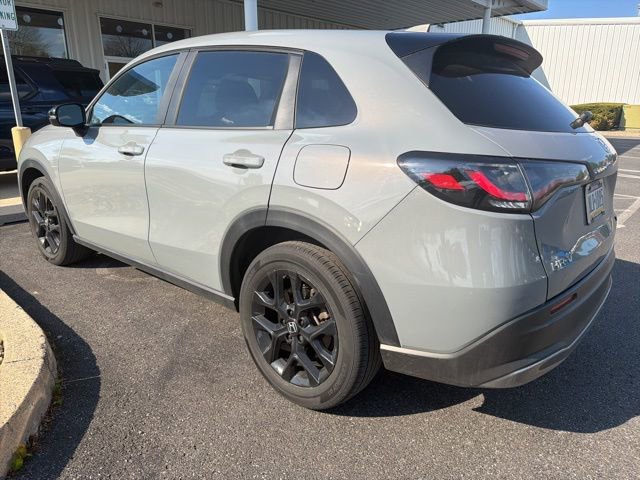 Used 2024 Honda HR-V Sport image 6