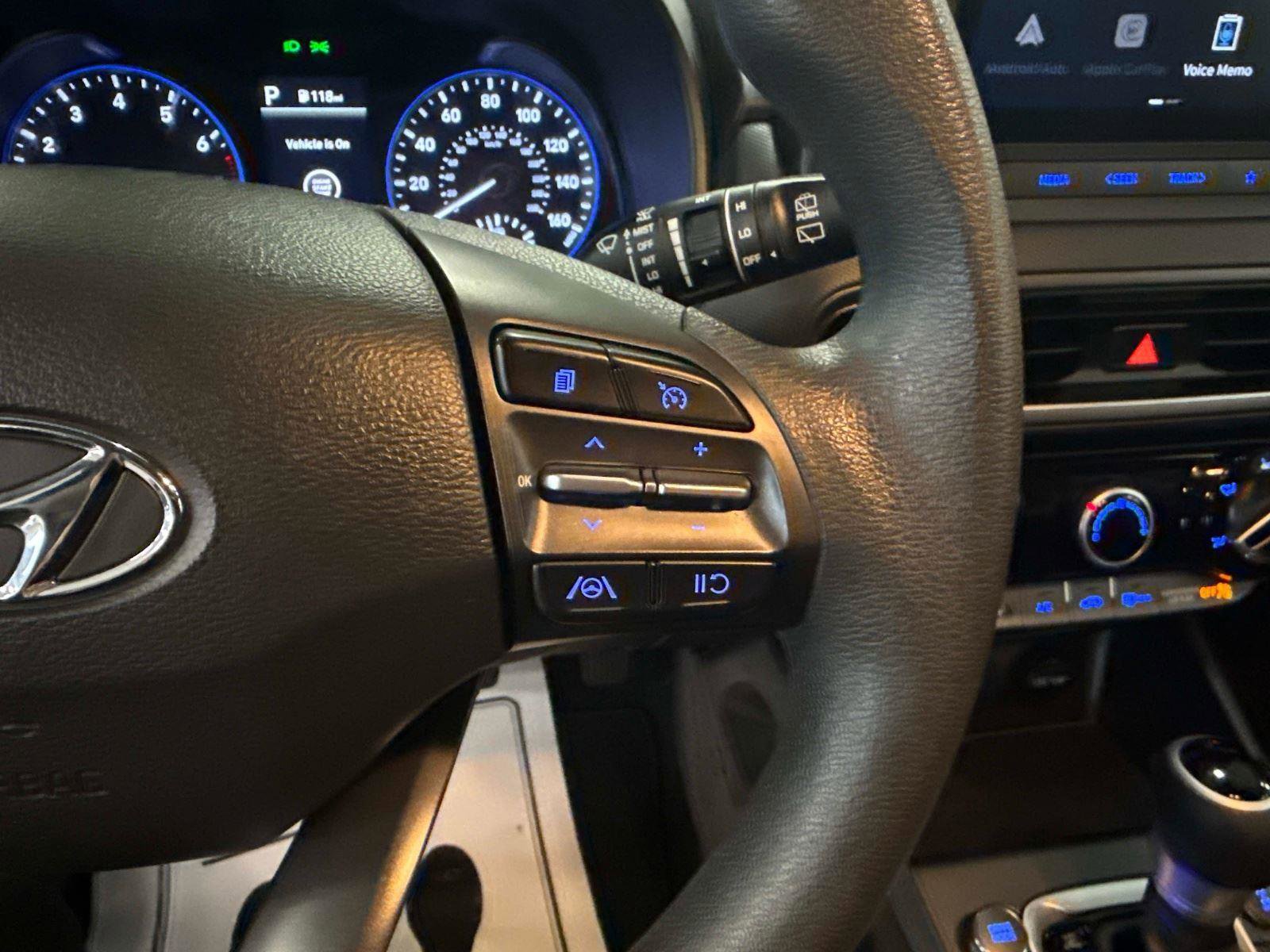 Used 2022 Hyundai Kona SEL image 26