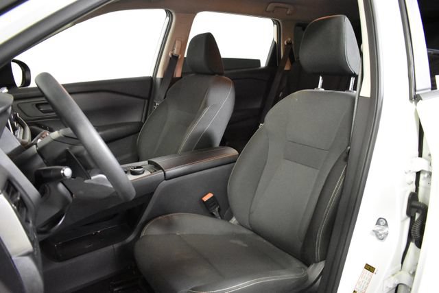 Certified 2025 Nissan Rogue S AWD/4WD image 8