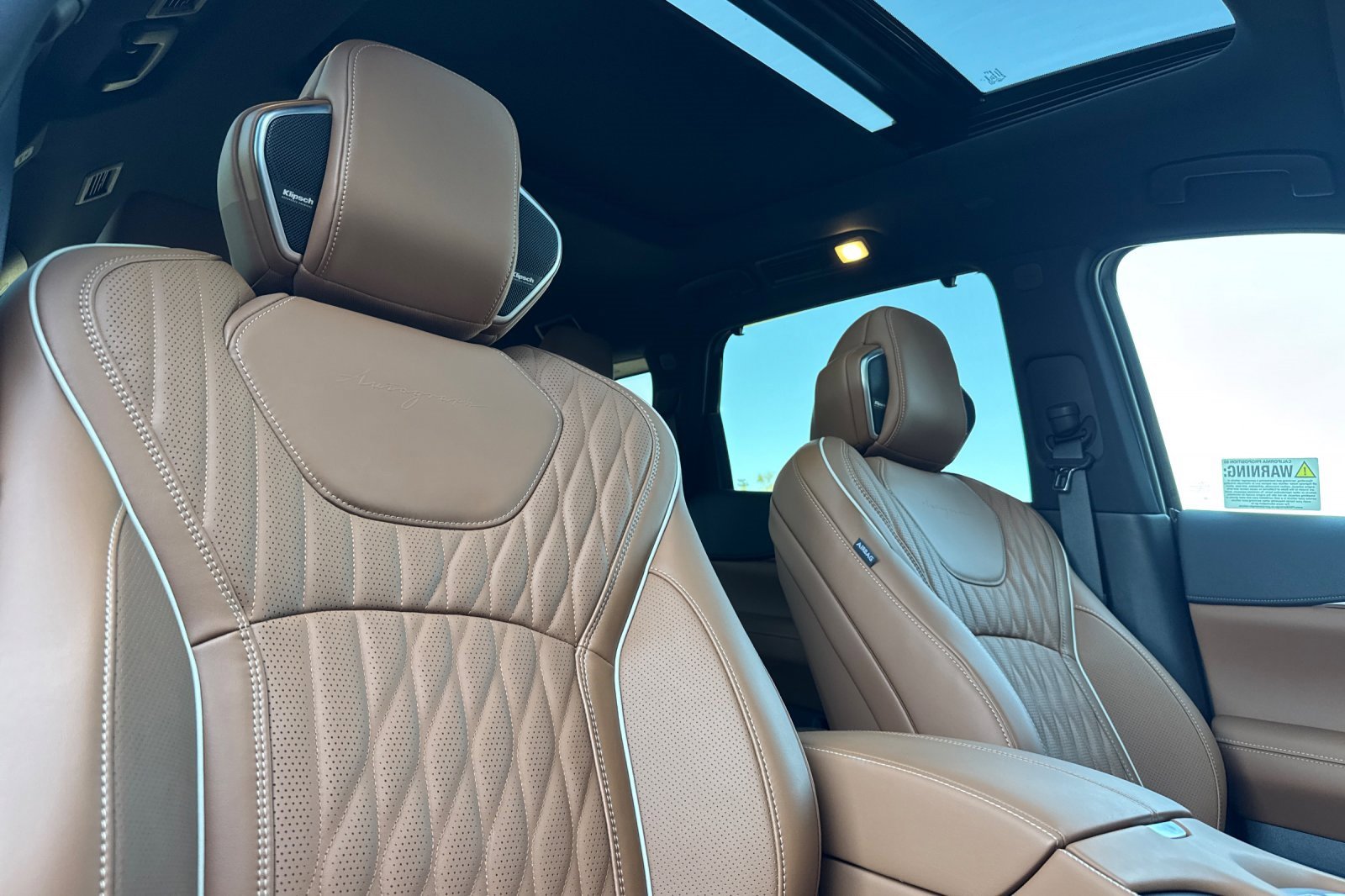 New 2026 INFINITI QX60 Autograph w/ Dark Cargo Package image 18