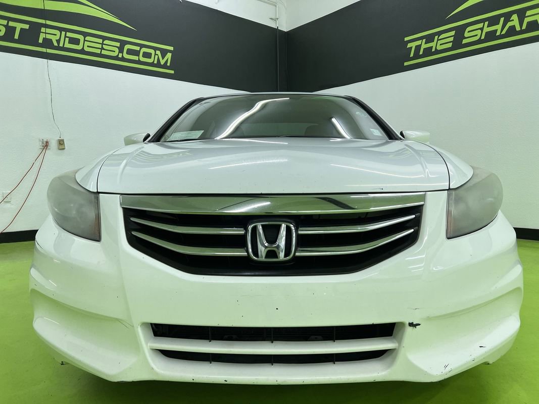 Used 2012 Honda Accord LX image 3